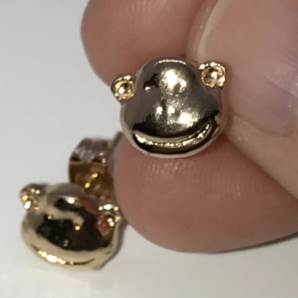 18ktgf Monkey Post Earrings